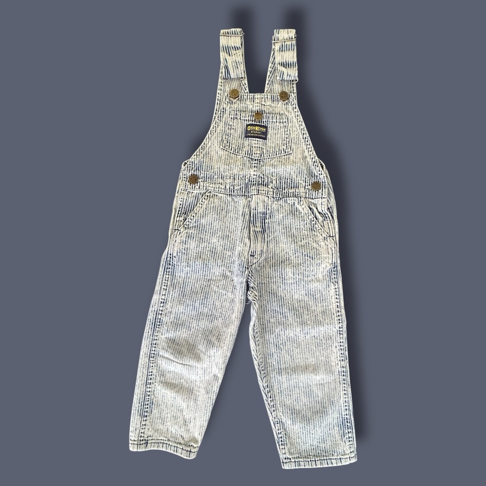 VINTAGE OSH KOSH B’GOSH SIZE 4T HICKORY STRIPES ACID WASH OVERALL BIB Unisex